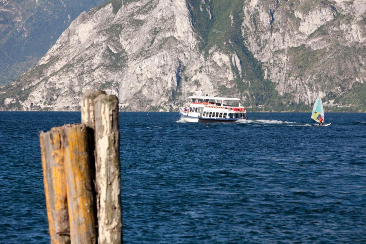 Hotel Residence Rely Brenzone sul Garda Eksteriør billede