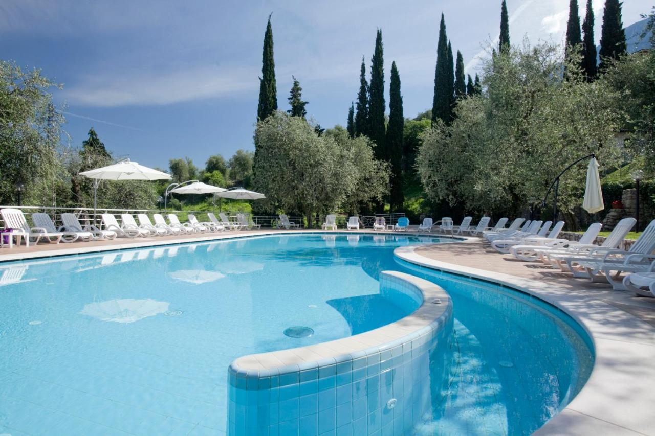 Hotel Residence Rely Brenzone sul Garda Eksteriør billede